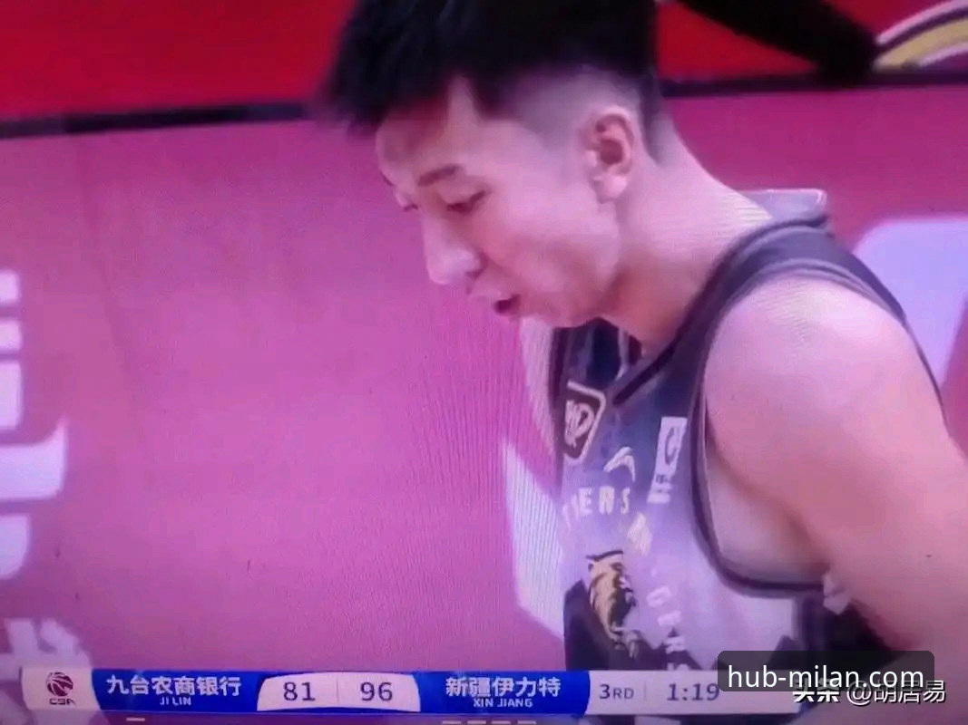 揭秘CBA爆冷夜：皮特森38分神迹背后，数据如何颠覆赛前预测？