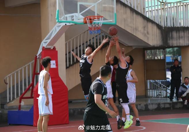 类似事件在